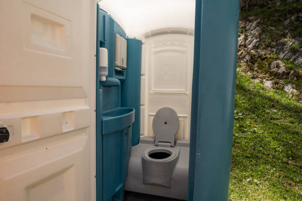 Portable bathroom rental in Exeter, CA